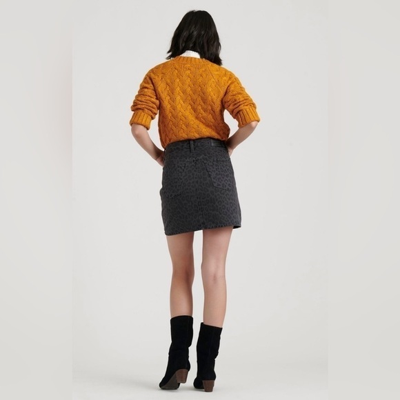 Lucky Brand Old Favorite Mini Skirt In Charcoal Leopard Print Size 10/30 - Picture 4 of 13
